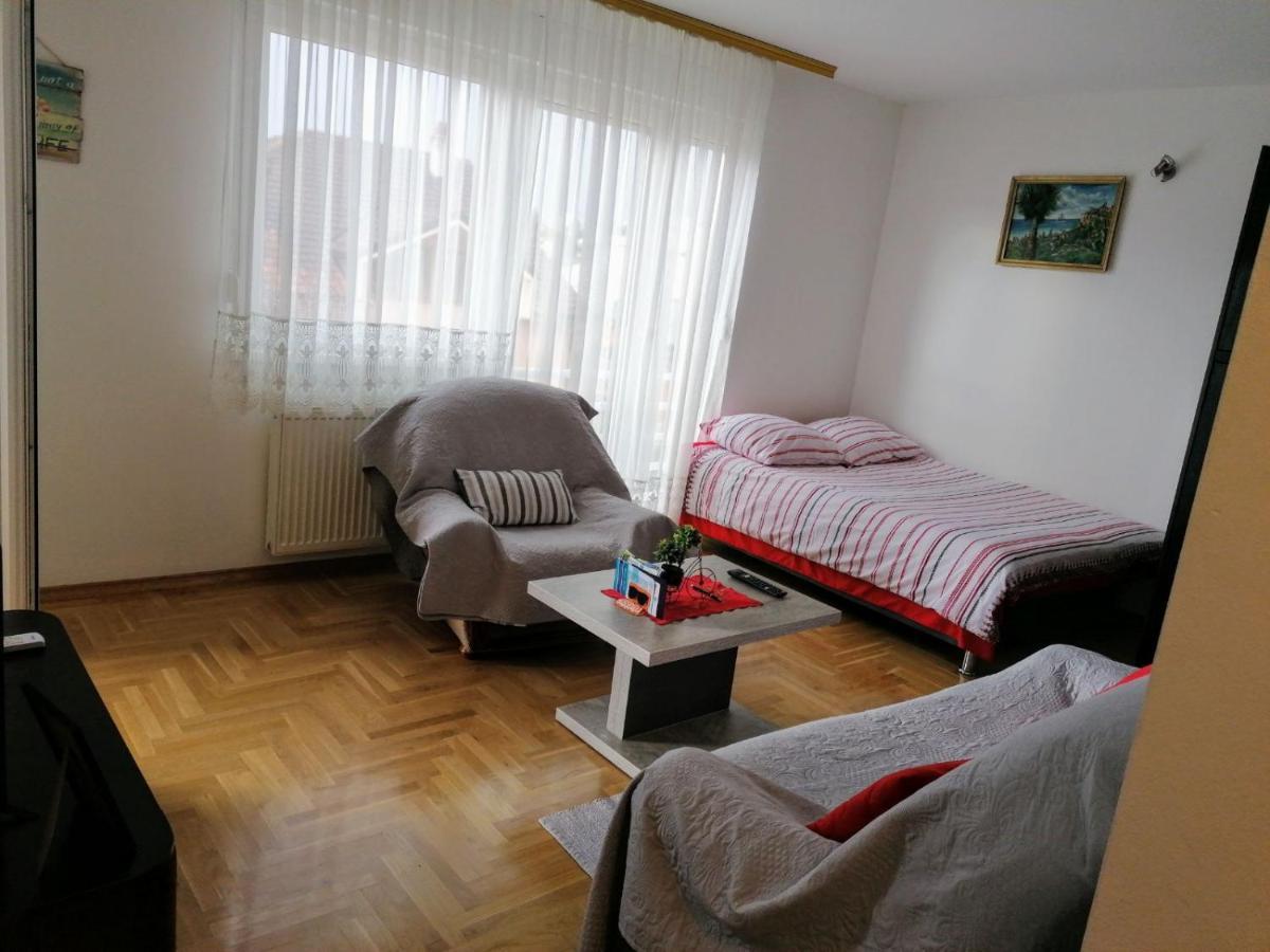 Апартаменти Good Host Баня-Лука Екстер'єр фото